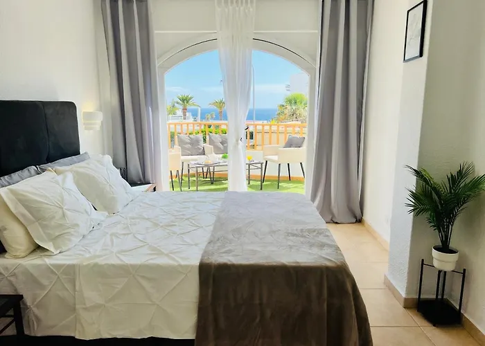 公寓 Paulmarie Ocean View Near